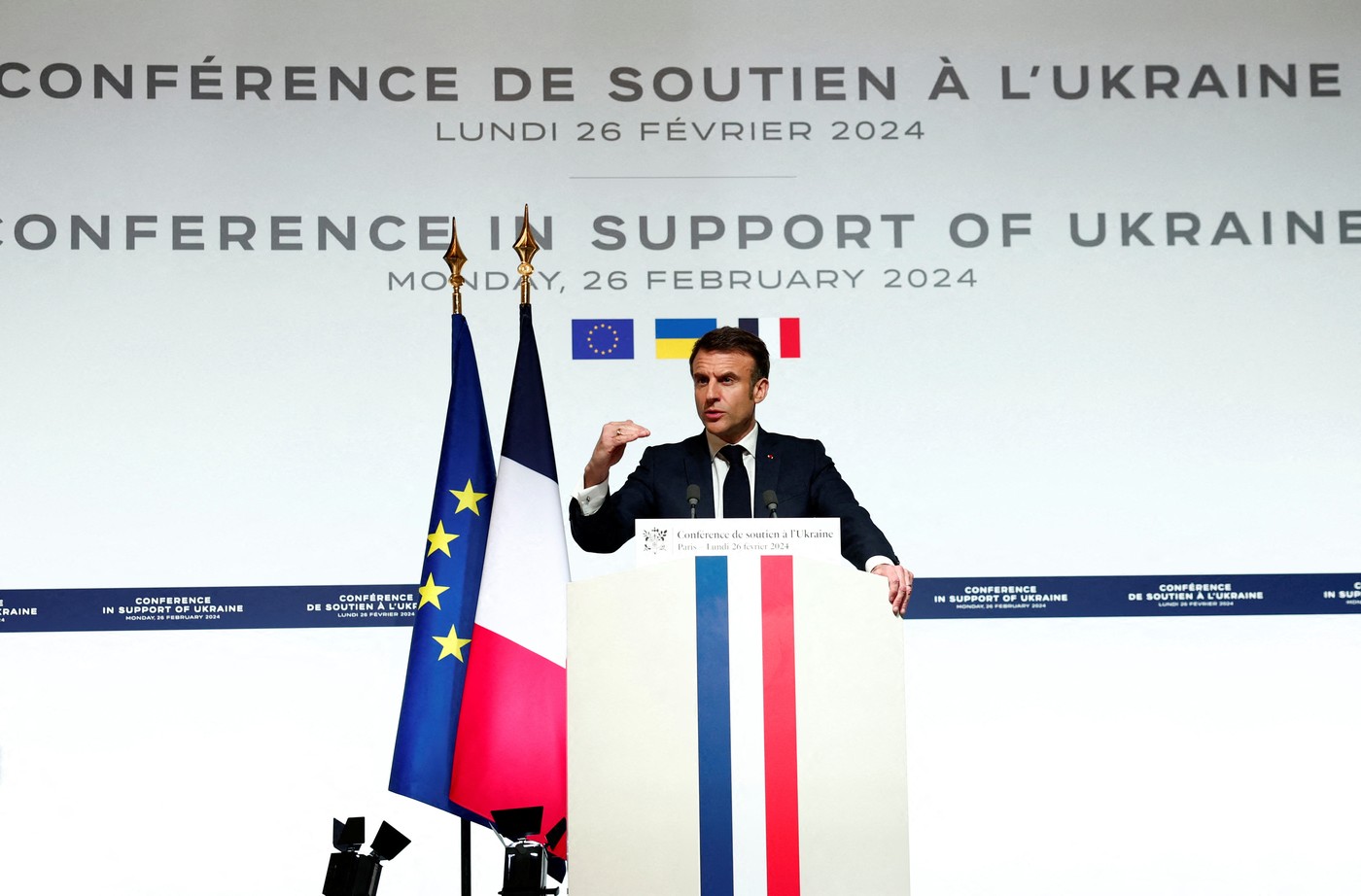 Emmanuel Macron spune că în viitor nu poate fi exclusă trimiterea de trupe occidentale pe câmpul de luptă din Ucraina