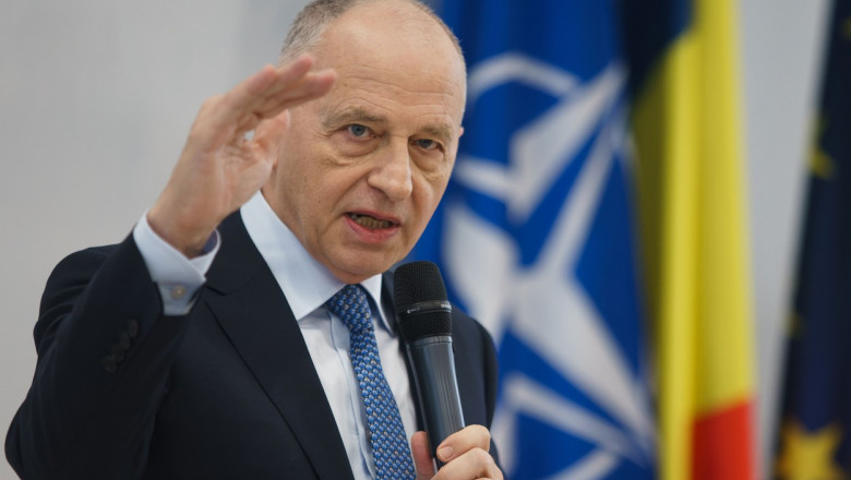 Geoană, întrebat despre candidatura lui Iohannis la NATO: Stoltenberg a aşezat o ştachetă a aptitudinilor şi a profilului foarte sus