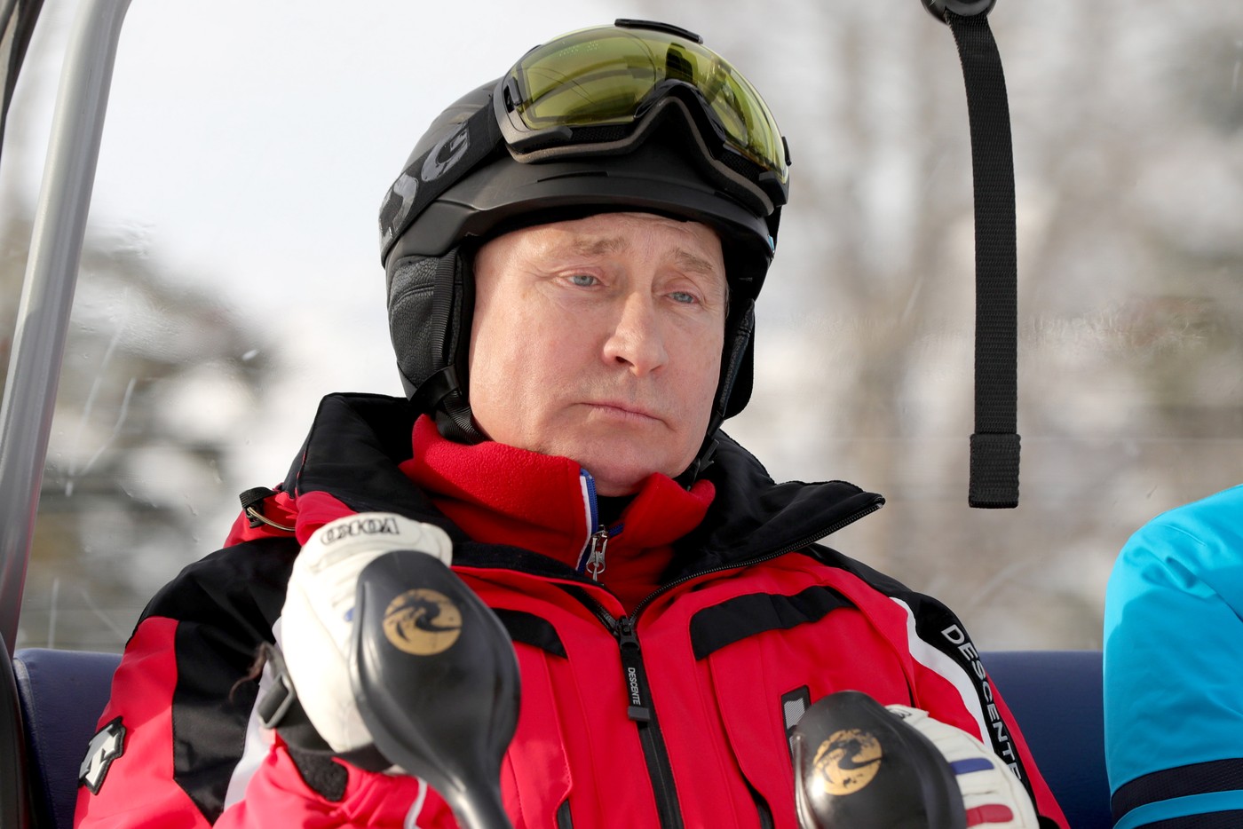 Putin le cere rușilor să nu mai bea: „Începeți să schiați”