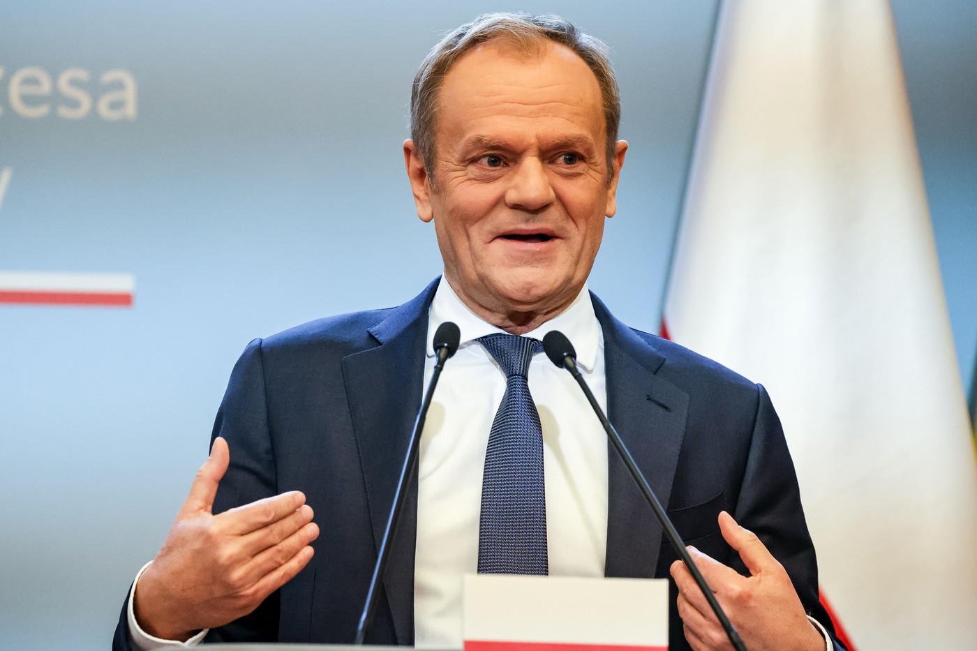 Guvernul Poloniei lansează reforma Curţii Constituţionale. Donald Tusk vrea schimbarea judecătorilor