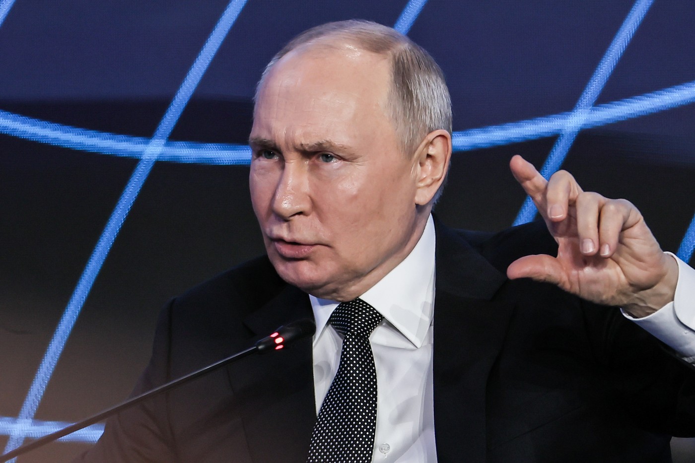Rusia neagă informațiile SUA: Moscova nu intenționează să lanseze arme nucleare în spațiu