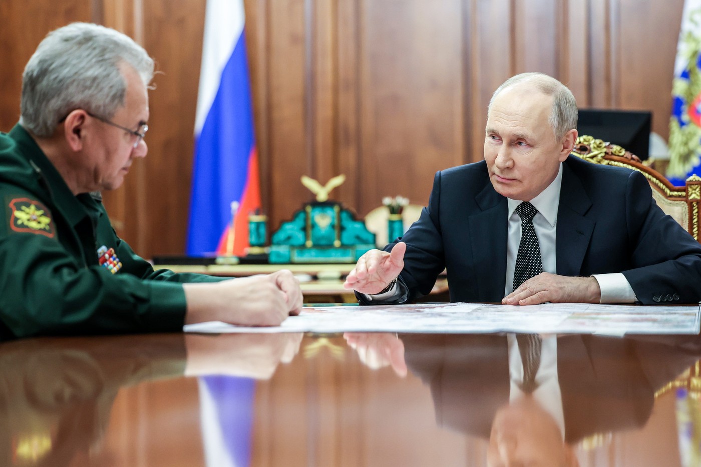 Putin și Șoigu neagă informațiile SUA: Moscova nu intenționează să lanseze arme nucleare în spațiu