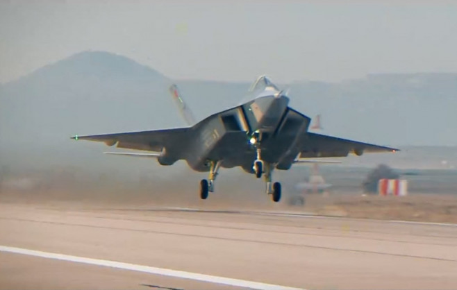 Turkish fighter jet KAAN conducts maiden flight