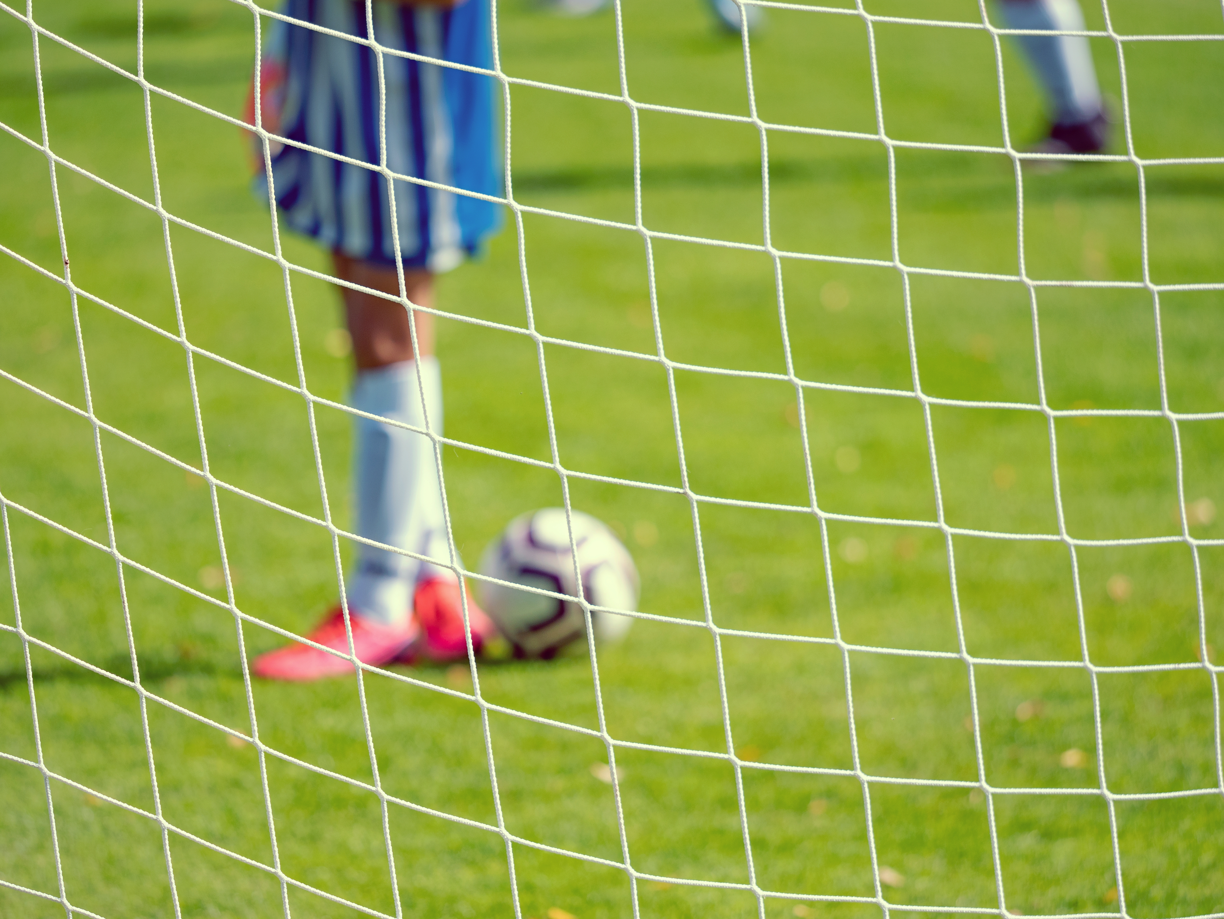 Un băiat de 13 ani din Bistriţa-Năsăud a murit în timpul unui antrenament de fotbal