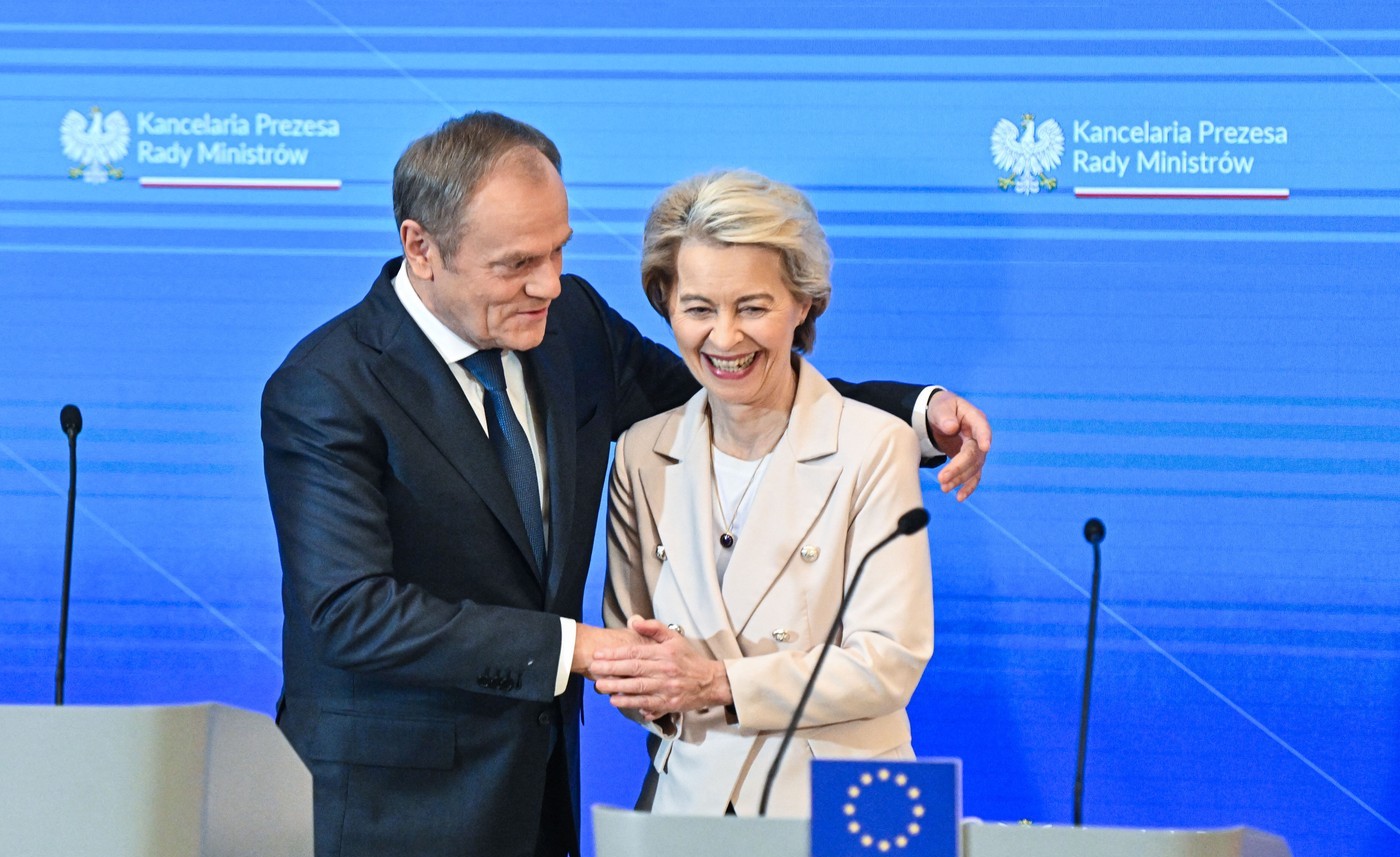 CE deblochează fonduri de peste 100 de miliarde de euro pentru Polonia, după reformele noului guvern privind statul de drept
