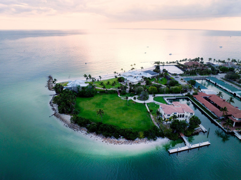 Florida estate set to BREAK WORLD RECORD after being put up for sale at $295m