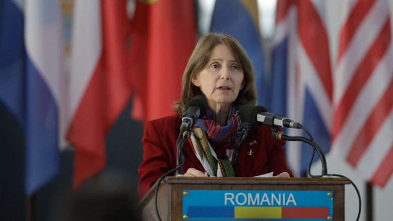 Kavalec: SUA nu spun altor democraţii pe cine să aleagă. Dar securitatea şi libertatea de a călători nu sunt întâmplătoare