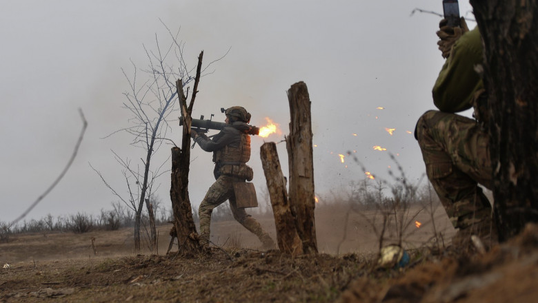 soldati care lupta pe front in ucraina