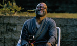 USA. Jeffrey Wright in a scene from the (C)Metro-Goldwyn-Mayer new movie : American Fiction (2024).
Plot: Fran, who likes to think about dying, makes the new guy at work laugh, which leads to dating and more. Now the only thing standing in their way is Fr
