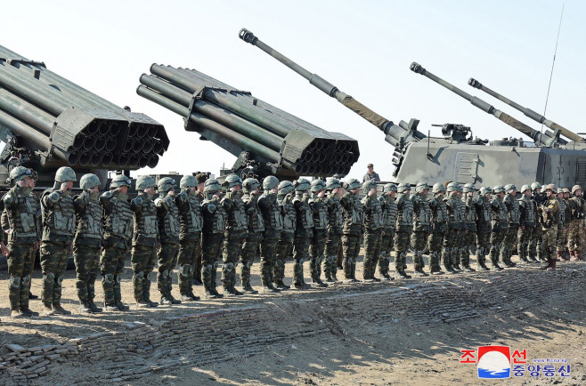 exerciții-militare-Coreea-de-Nord-10