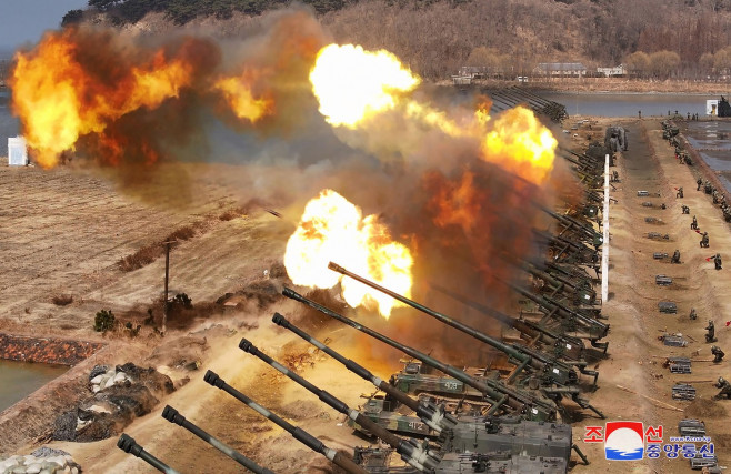 exerciții-militare-Coreea-de-Nord-14