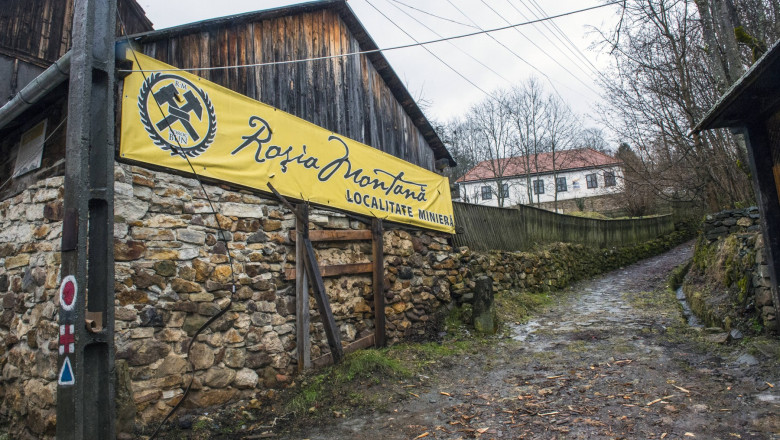 Romania: the gold rush could cost the Romanian state at least 2 billion Dollars