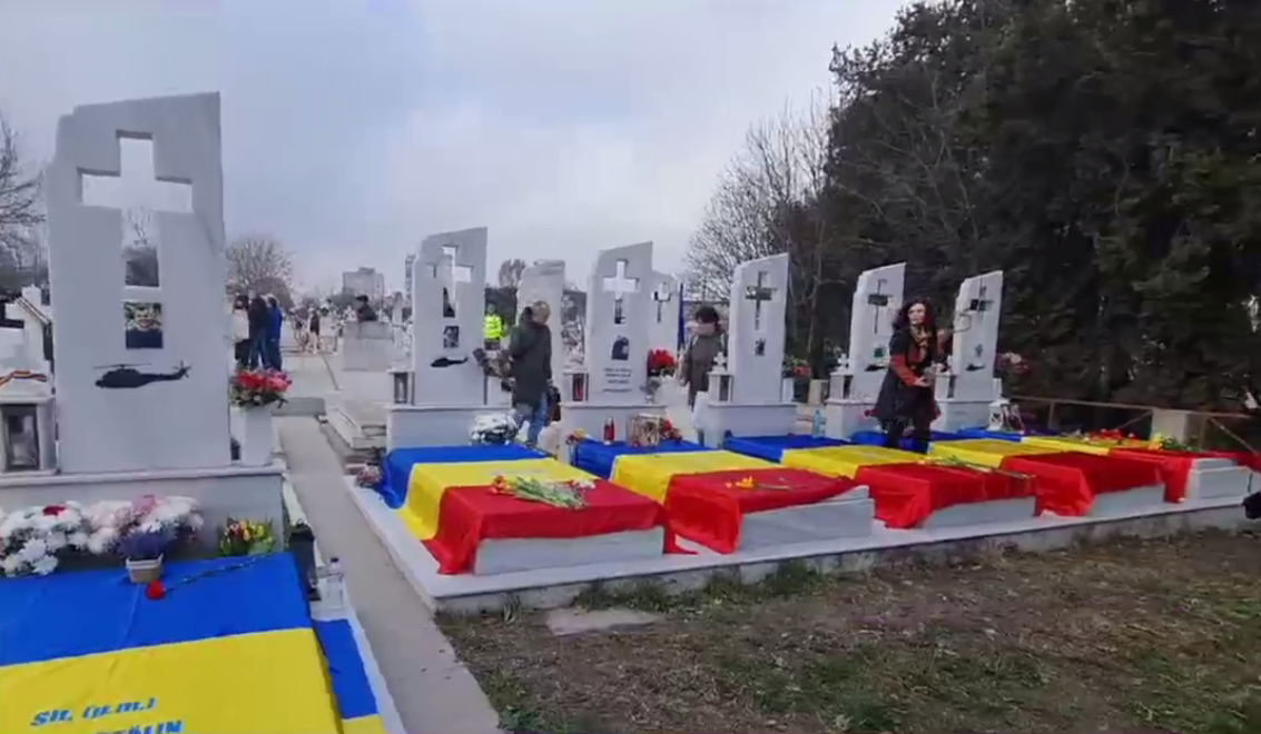 Doi ani de la tragedia aviatică din Dobrogea, încă niciun vinovat. 8 militari au murit după prăbușirea a două aeronave