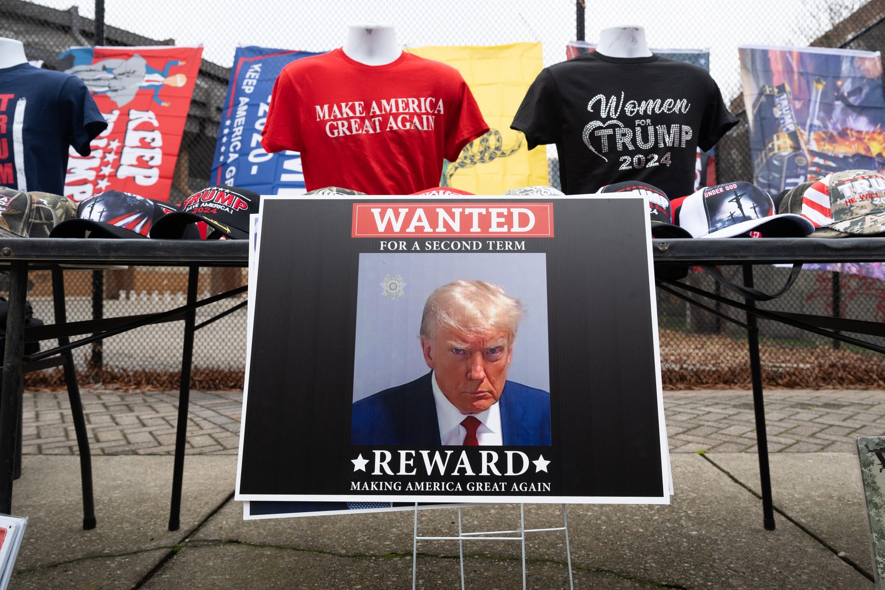 Trump este tot mai aproape de nominalizarea republicană, cu un șir de victorii în Missouri, Michigan și Idaho