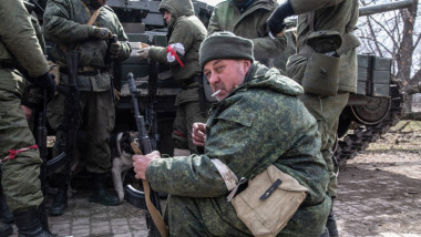 militari rusi pe frontul din ucraina