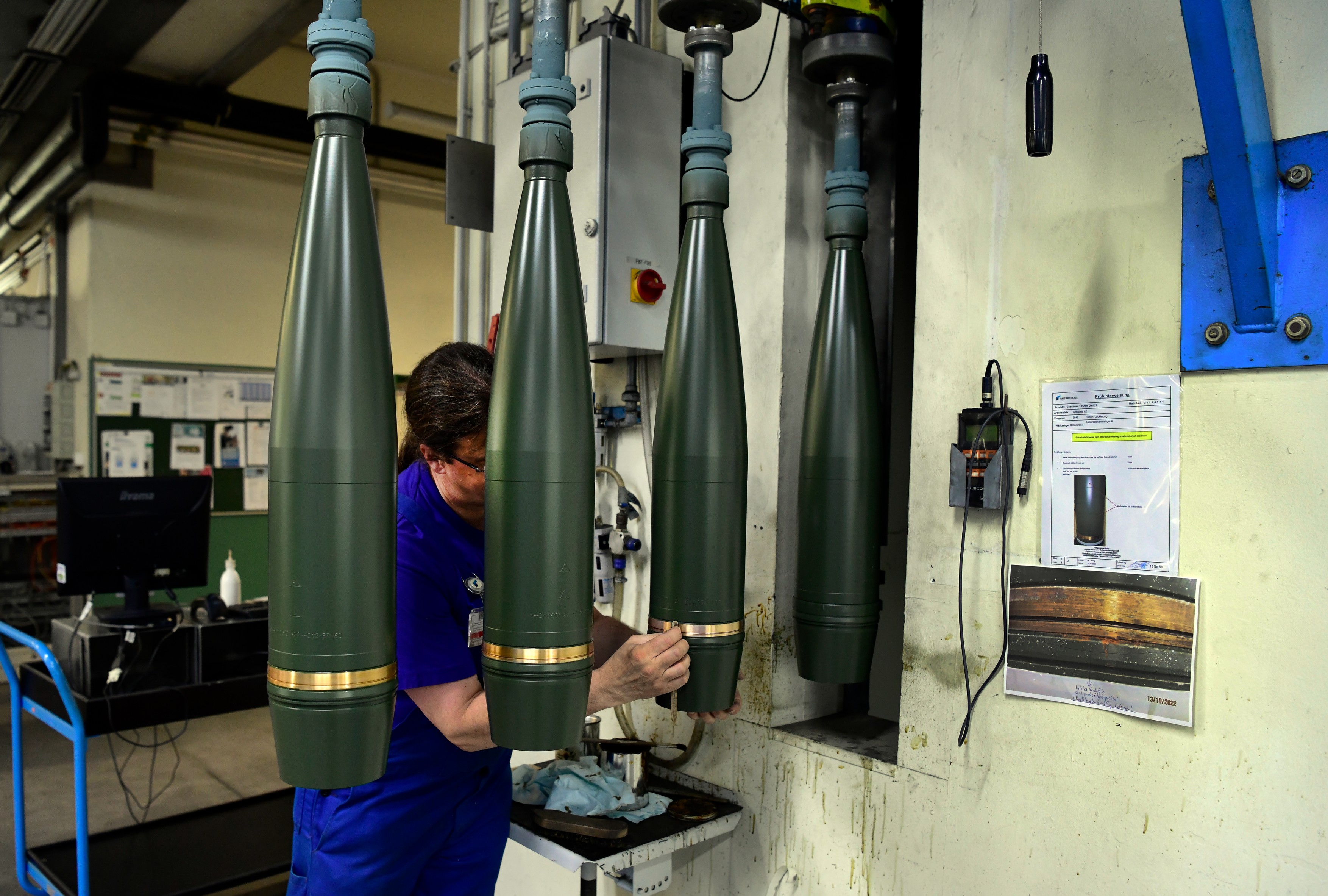 Miruţă, despre contractul cu Rheinmetall: „Am introdus obligaţia de a implica furnizorii din lanţul de producţie local”