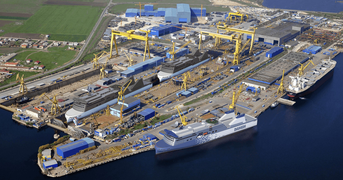 Photo: Digi24 Șantierul Naval 2 Mai din Mangalia. Foto: compania
