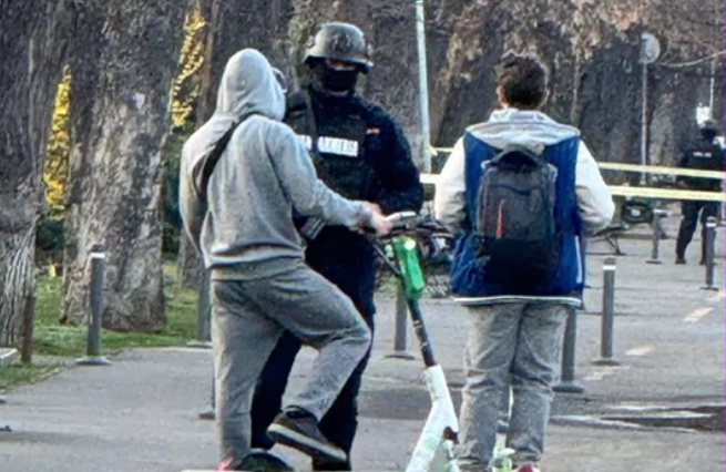 Alertă falsă la ambasadei Rusiei. Cineva a văzut o geantă abandonată și a sunat la 112