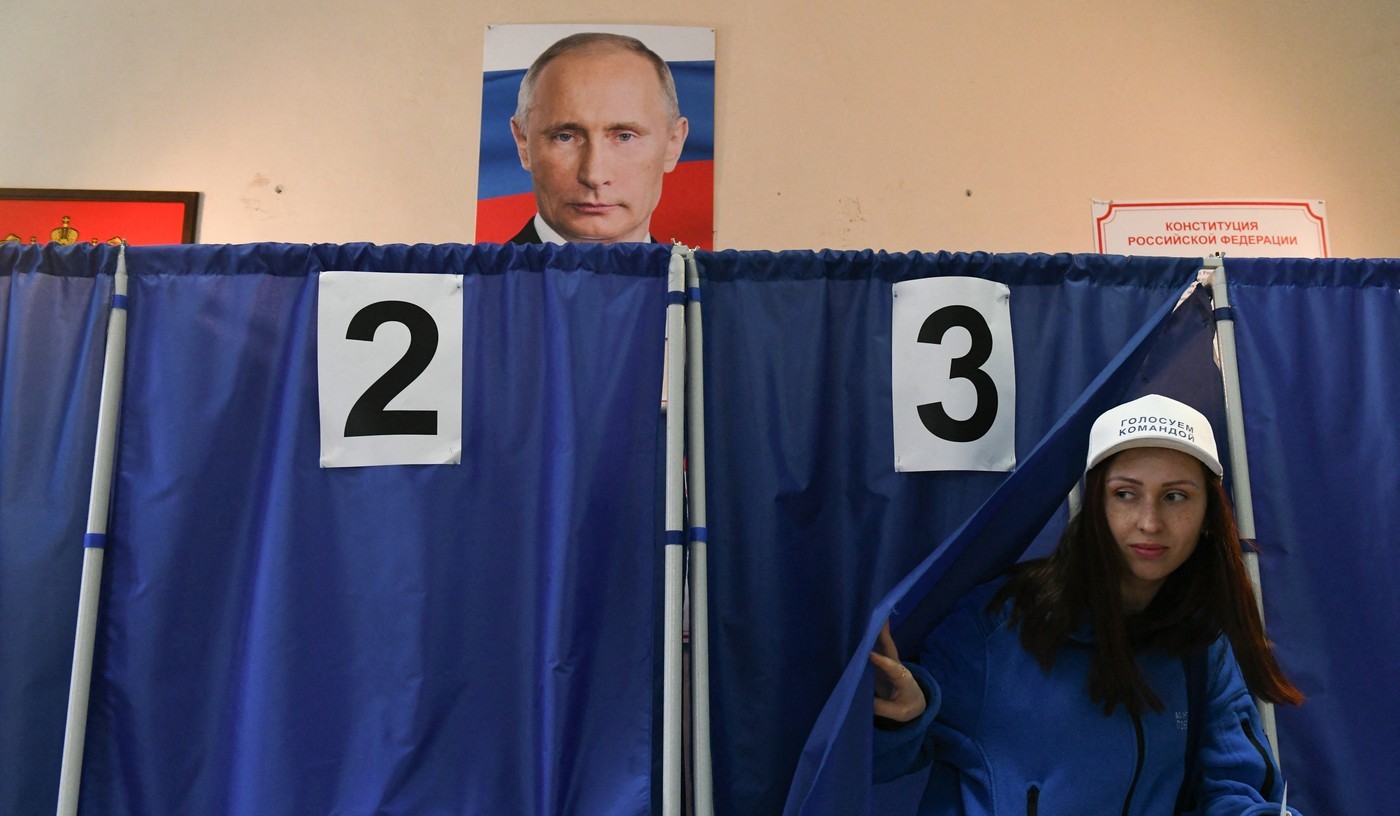 În Rusia a început ultima zi a votului, în care opoziția îi cheamă pe ruși la „Prânz împotriva lui Putin”