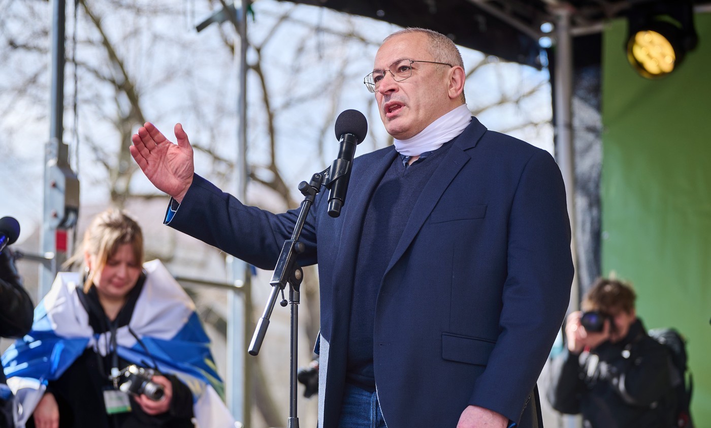 Hodorkovski cere Occidentului să nu recunoască alegerile din Rusia: Când şefii de stat îi strâng mâna lui Putin îl legitimează