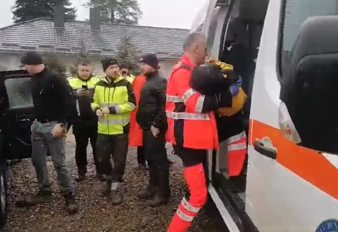 Unul dintre polițiștii care l-au căutat pe copilul de 2 din Botoșani a povestit momentul în care l-au găsit: Am rămas foarte surprinși