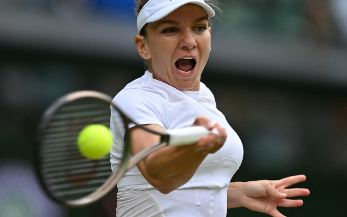 Halep joacă primul meci după un an și jumătate. Scorul este 1-1, după ce Badosa a câștigat setul al doilea