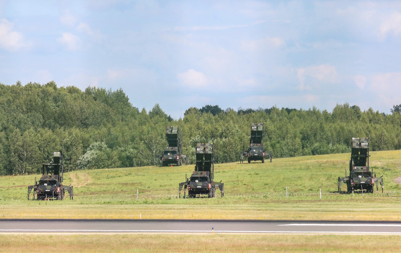 NATO aduce noi sisteme de apărare avansate la granița cu Rusia, în țările baltice