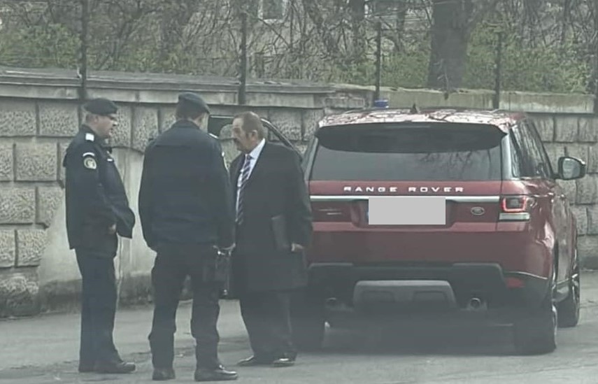 Dan Morega sfidează legea din nou. Fostul prefect de Gorj ar fi fost prins la volan fără permis pentru a cincea oară