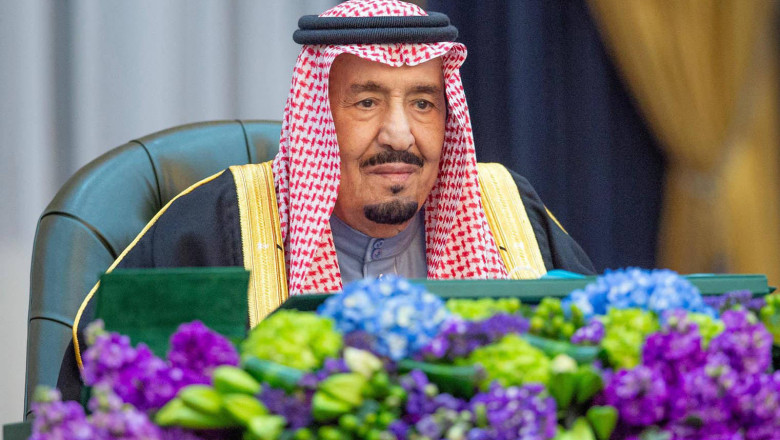 Saudi King Salman bin Abdulaziz Al Saud chairs the session held by the Council of Ministers, in Riyadh