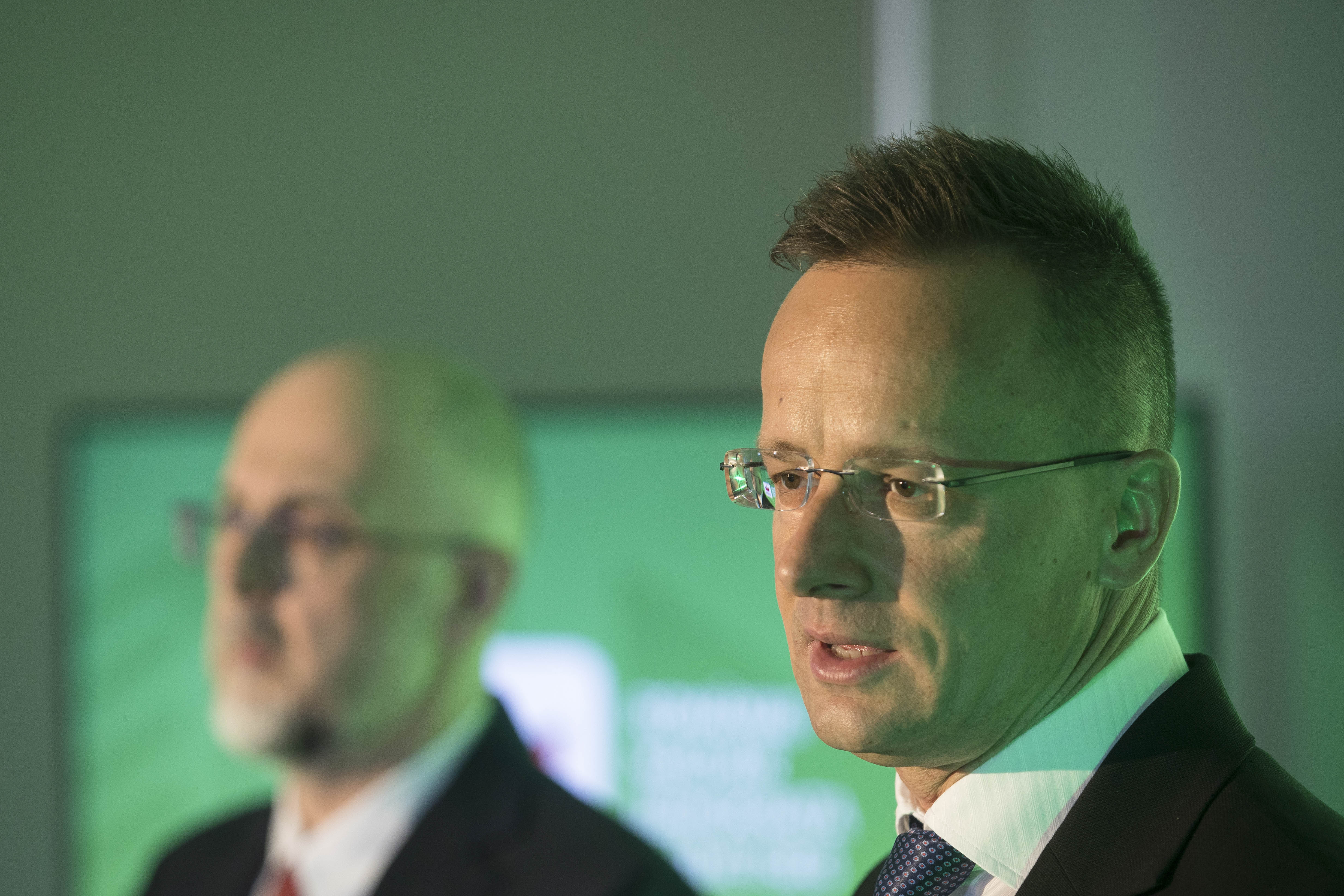 Peter Szijjarto: Ungaria nu se va implica în campania electorală din România, dar ţinem pumnii UDMR