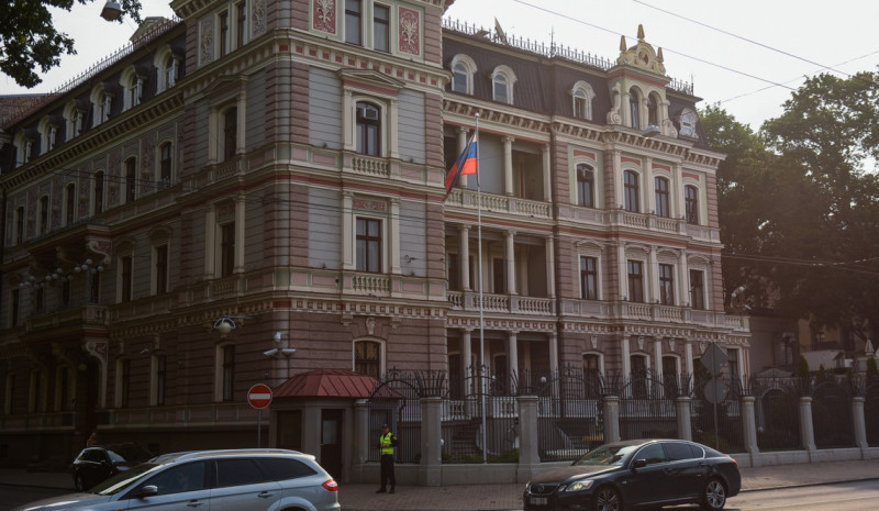 ambasada rusiei la riga letonia profimedia-0462877469