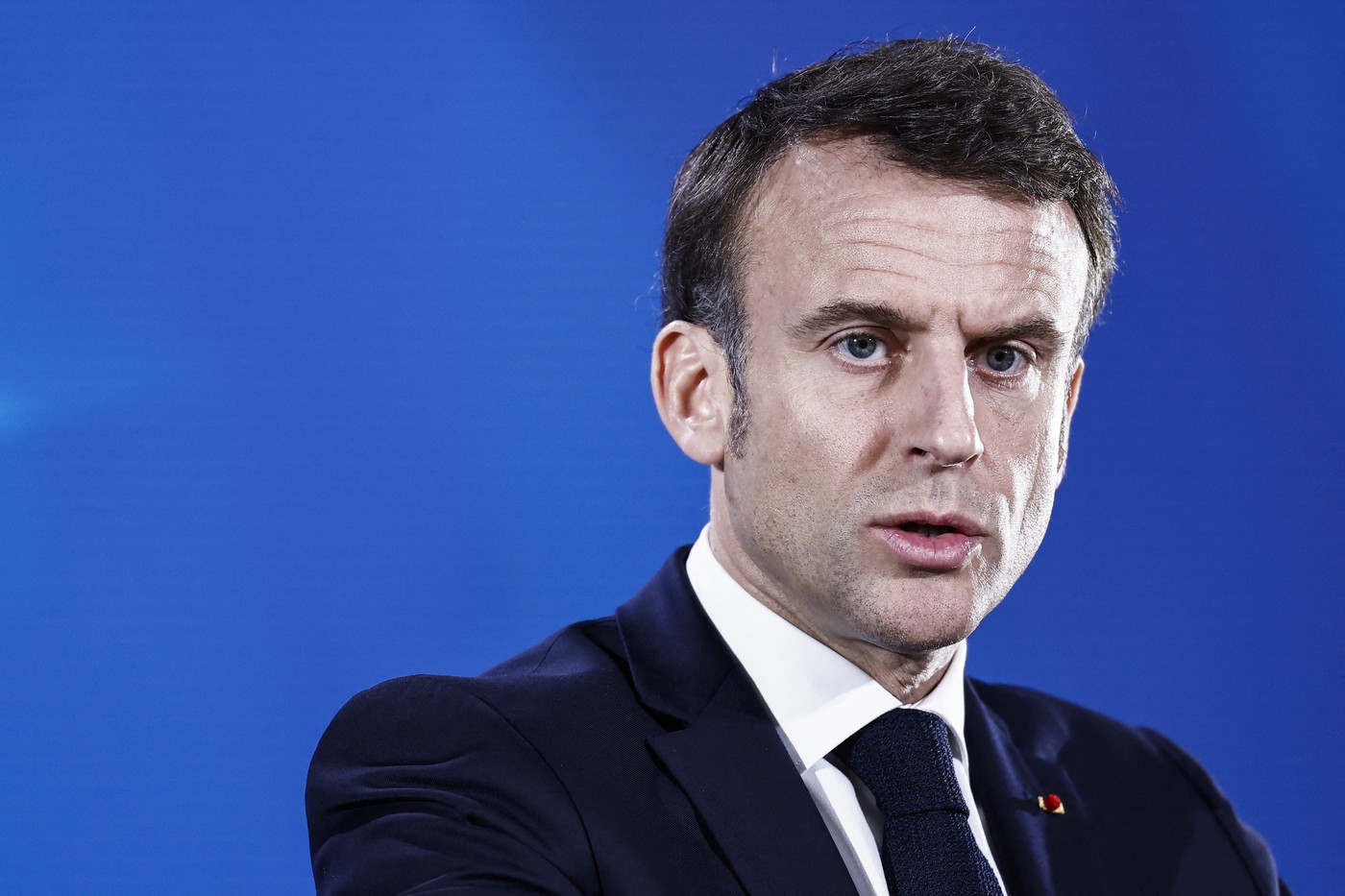 Macron: Gruparea ISIS care a revendicat atacul terorist de la Moscova a avut mai multe tentative și în Franța
