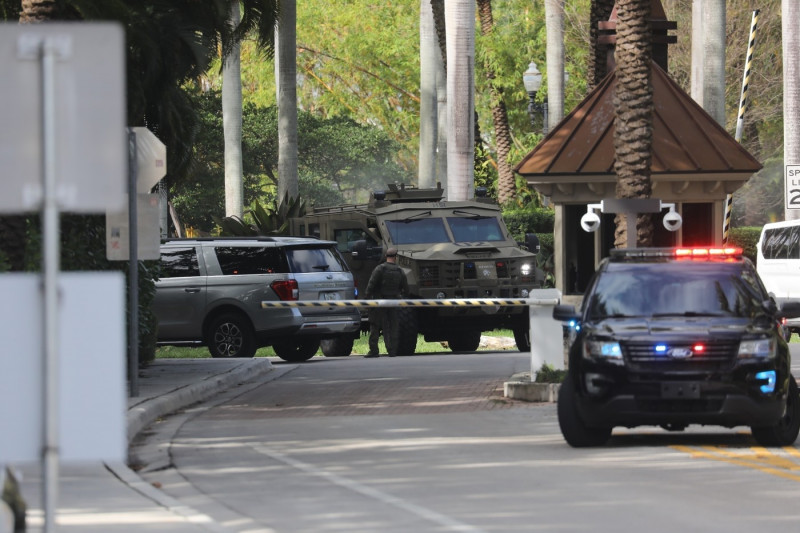 *EXCLUSIVE* Diddy's Miami home gets raided by SWAT
