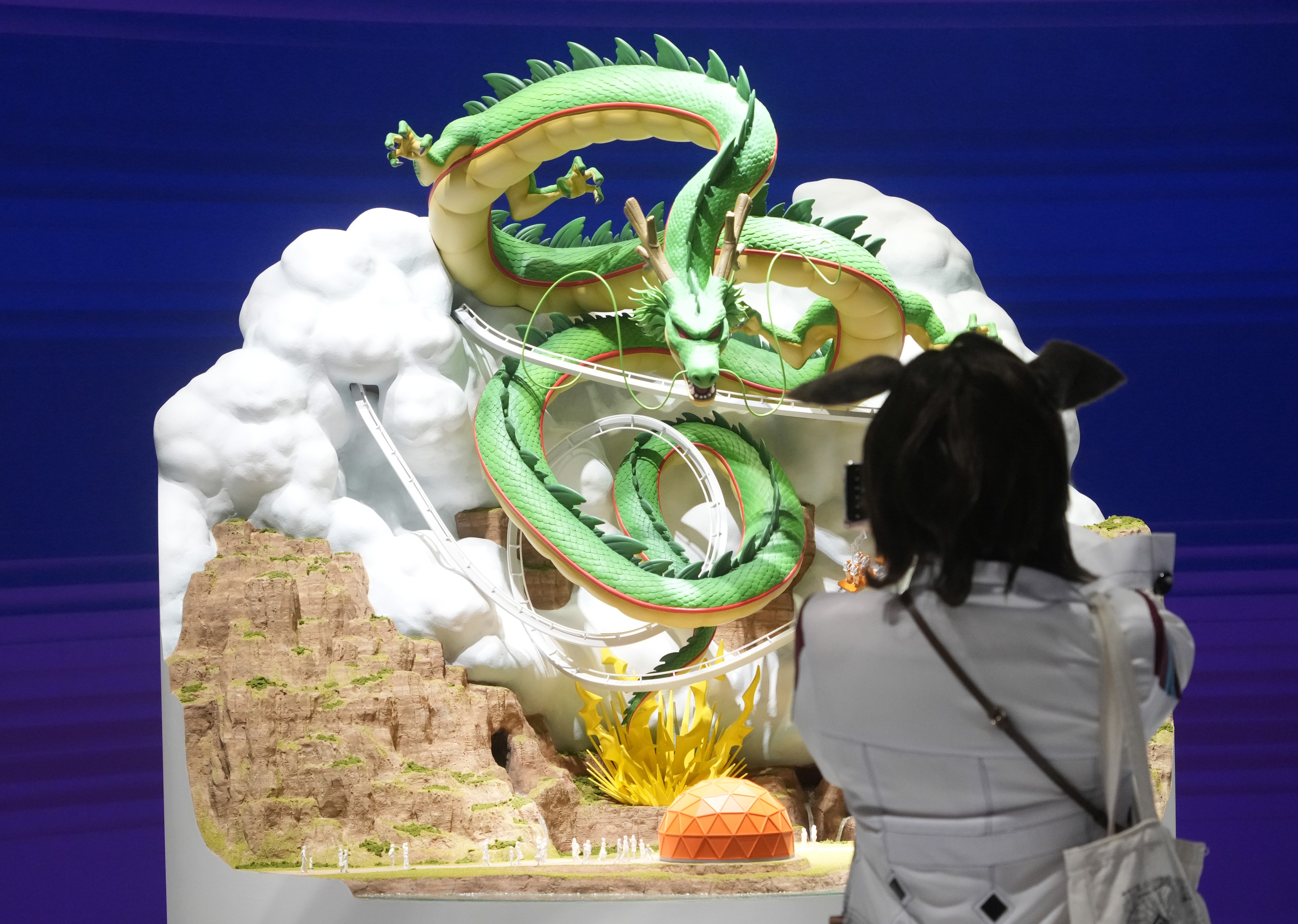 Arabia Saudita va construi primul parc de distractii tematic Dragon Ball din lume. Cinci trasee vor fi „premiere mondiale”