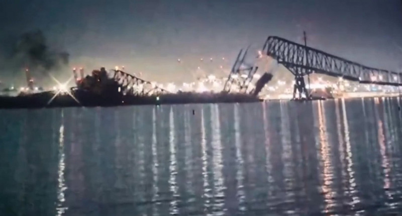 Container Ship Destroys Baltimore Bridge