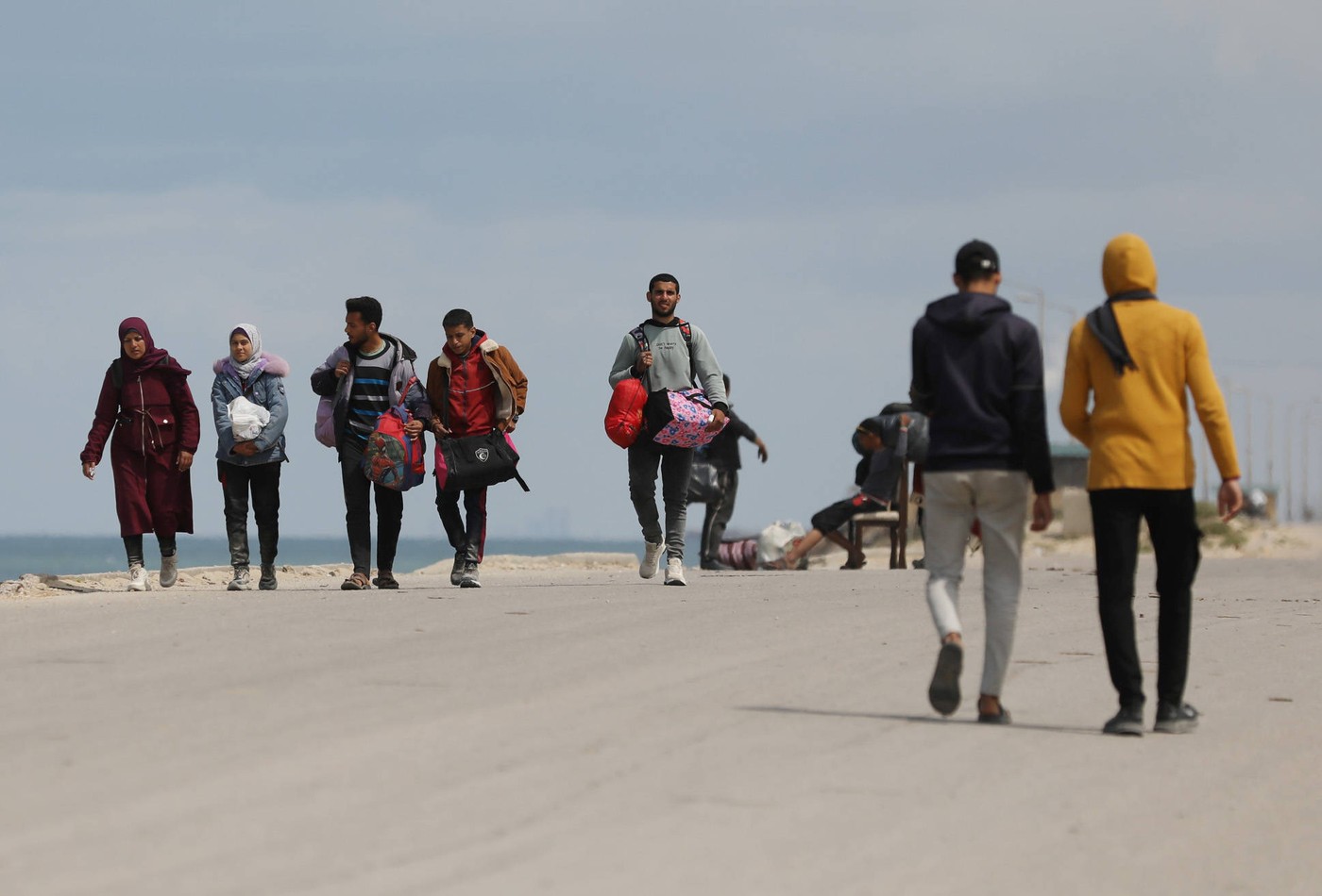 „Cele mai întunecate capitole din istorie”. Tinerii din Gaza vor să fie uciși în atacuri, ca să se termine „coșmarul” în care trăiesc