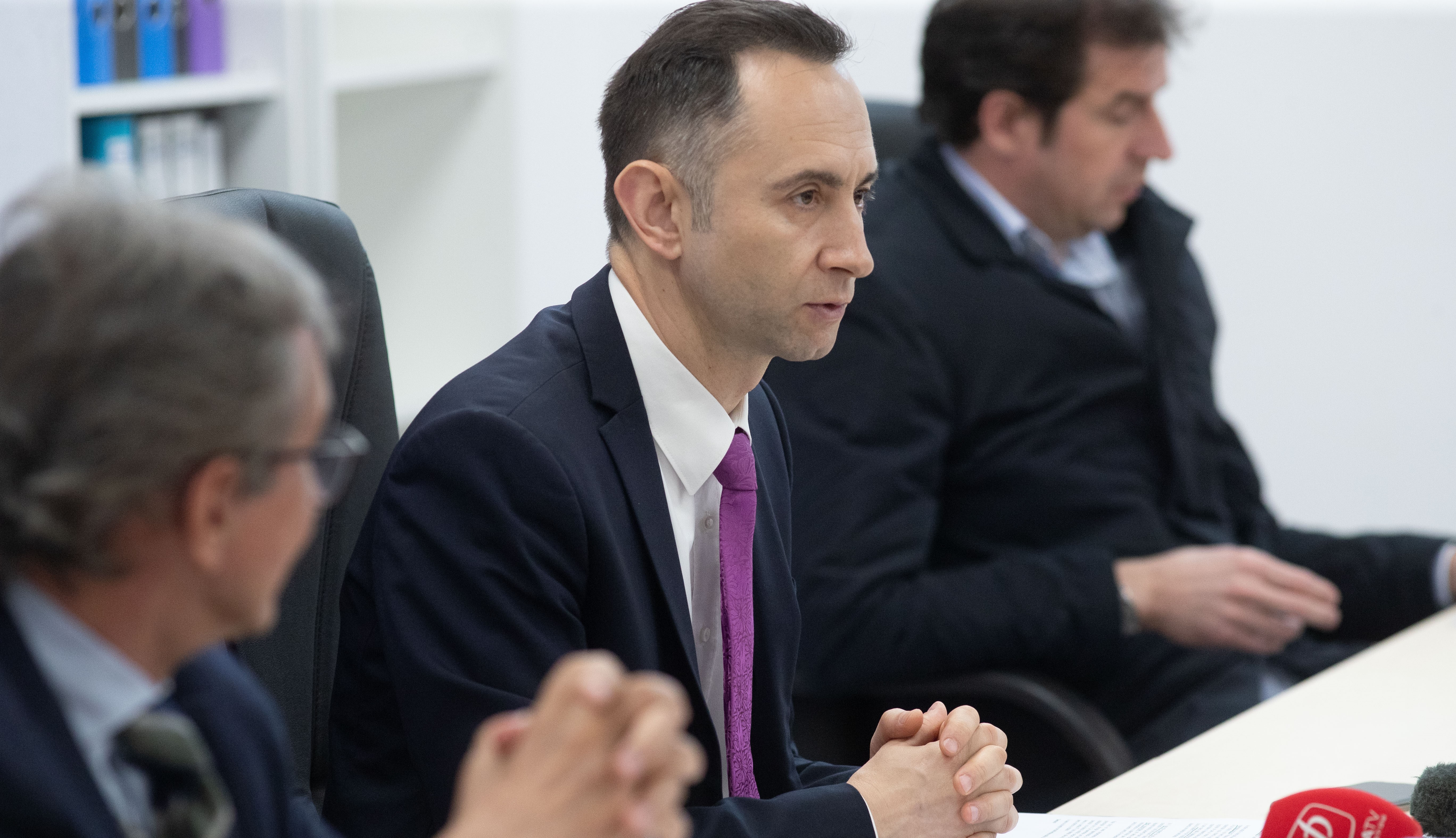 Scandal în PNL după ce Alin Nica a fost înlăturat de la șefia filialei Timiș. Vîlceanu: A fost schimbat cu votul absenților