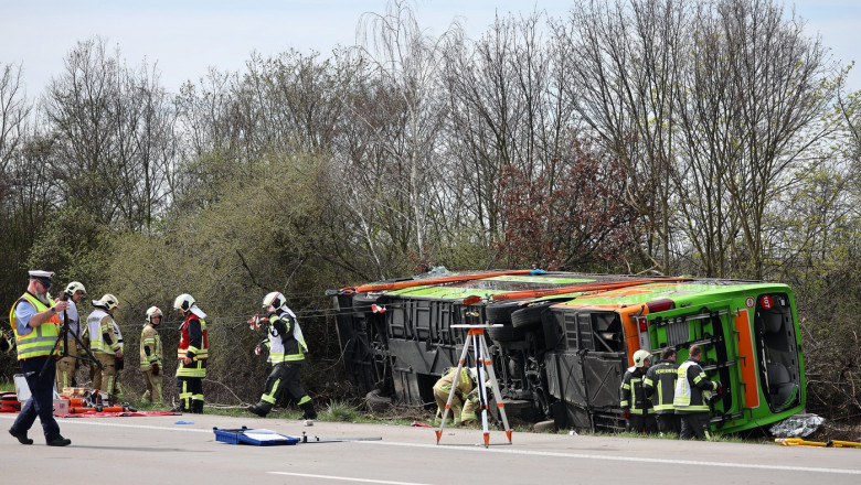 Accident with coach on A9 near Leipzig