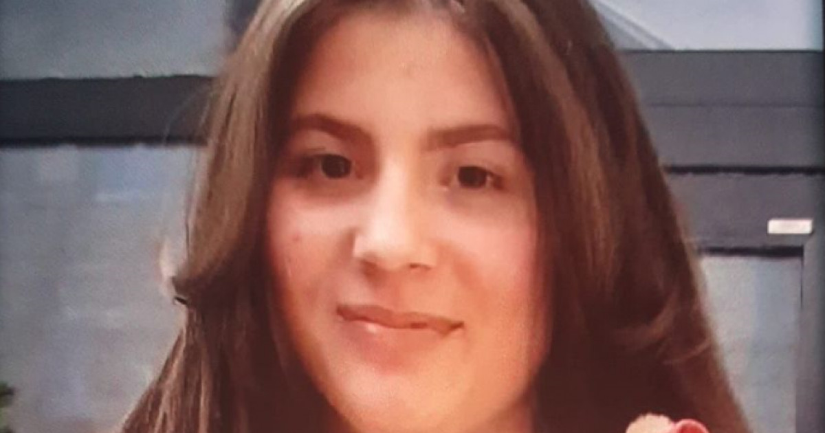 Fată de 13 ani din judeţul Vrancea, căutată de Poliţie. A plecat la şcoală şi de atunci nu a mai văzut-o nimeni|EpicNews