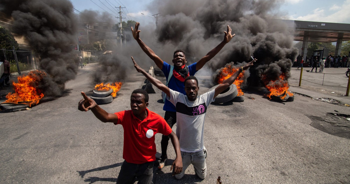 Haiti a căzut pradă bandelor. Capitala Port-au-Prince este controlată de infractori, peste 1.500 de morți în doar câteva luni|EpicNews