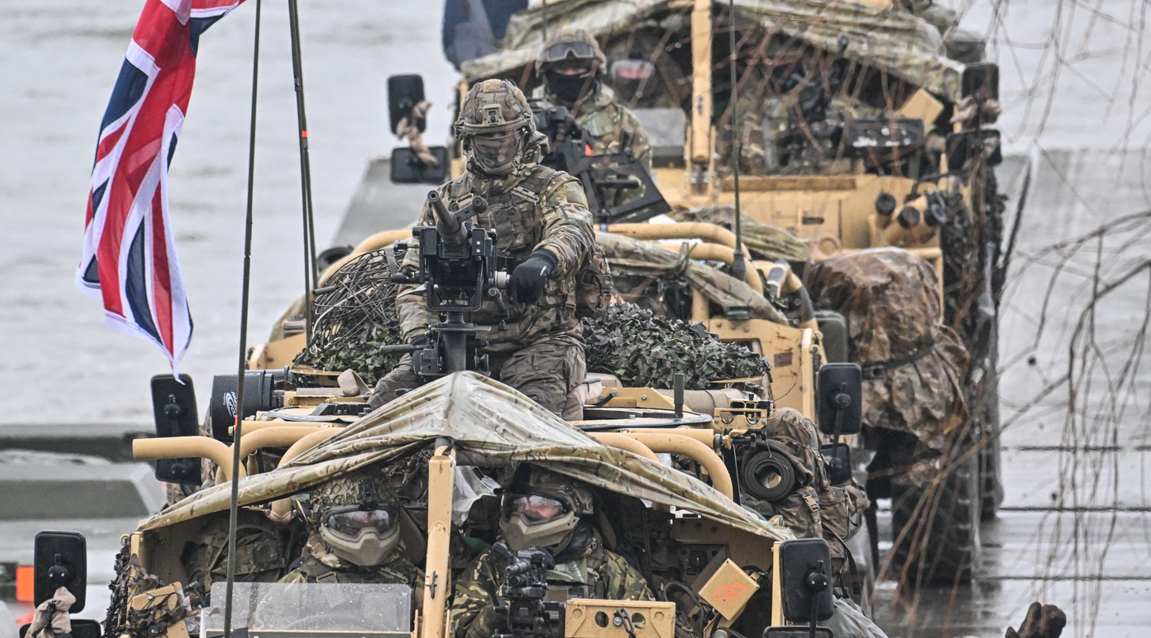 Armata britanică a eliminat regula care le interzicea militarilor să poarte barbă. Sunt totuși impuse câteva condiţii