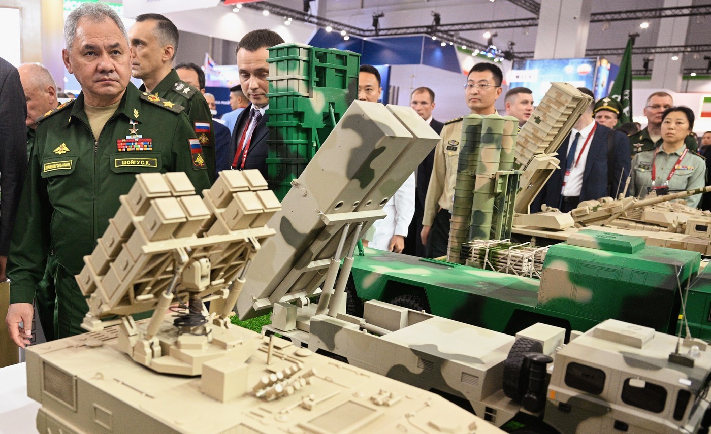 Rusia își mărește armata cu noi corpuri de blindate și 30 de divizii și brigăzi