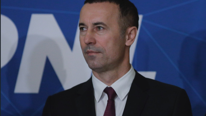 Iulian Dumitrescu și-a dat demisia de la șefia PNL Prahova