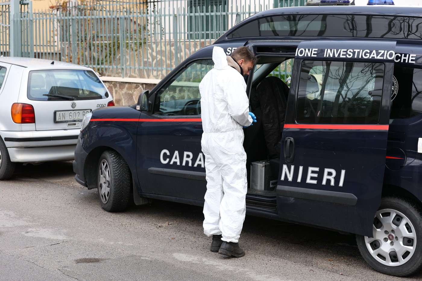Un român beat a izbit mortal cu BMW-ul un medic italian care ieșise să facă jogging