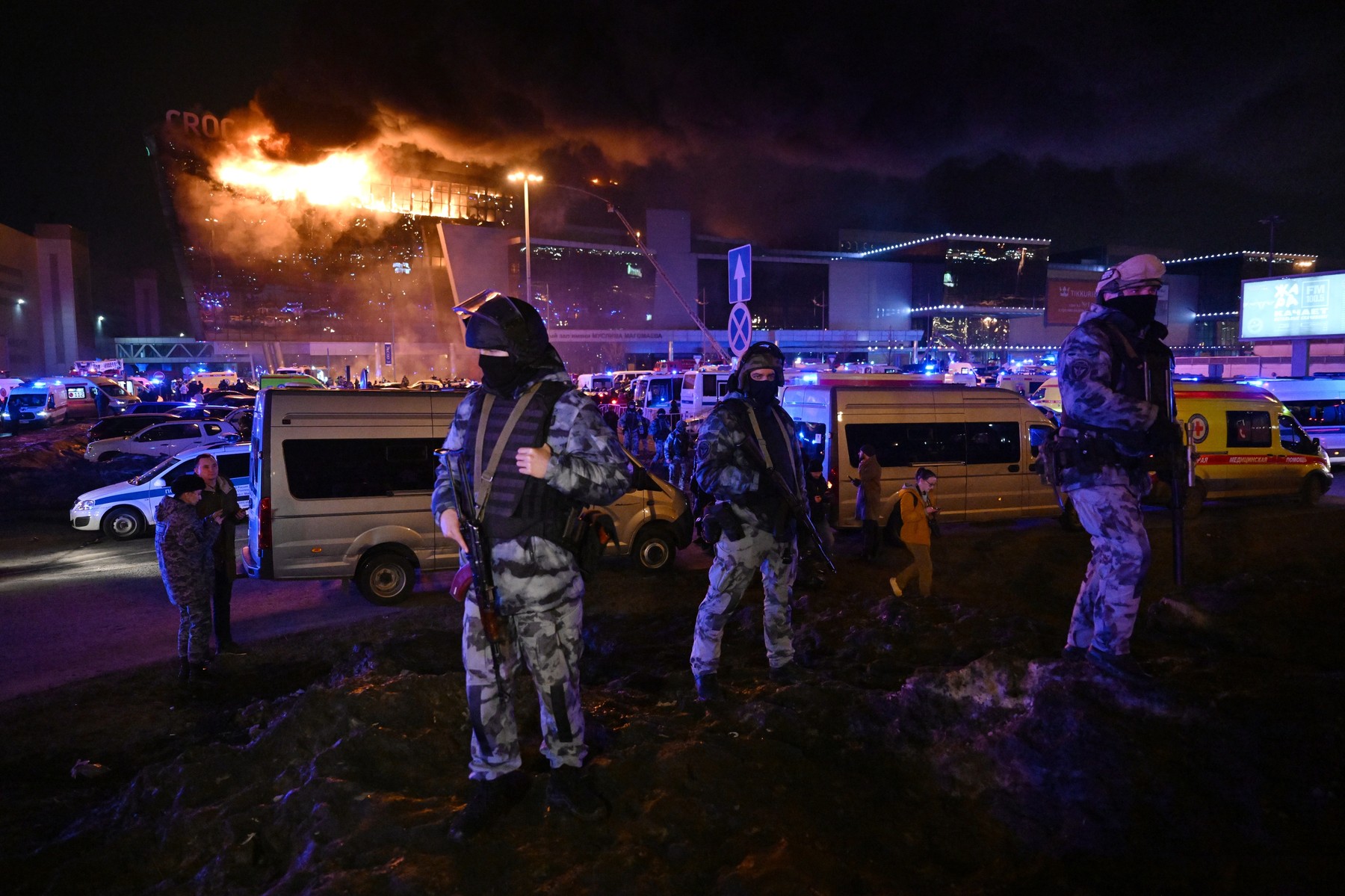 ISIS publică o filmare explicită despre care susţine că arată momentul atacului de la Moscova