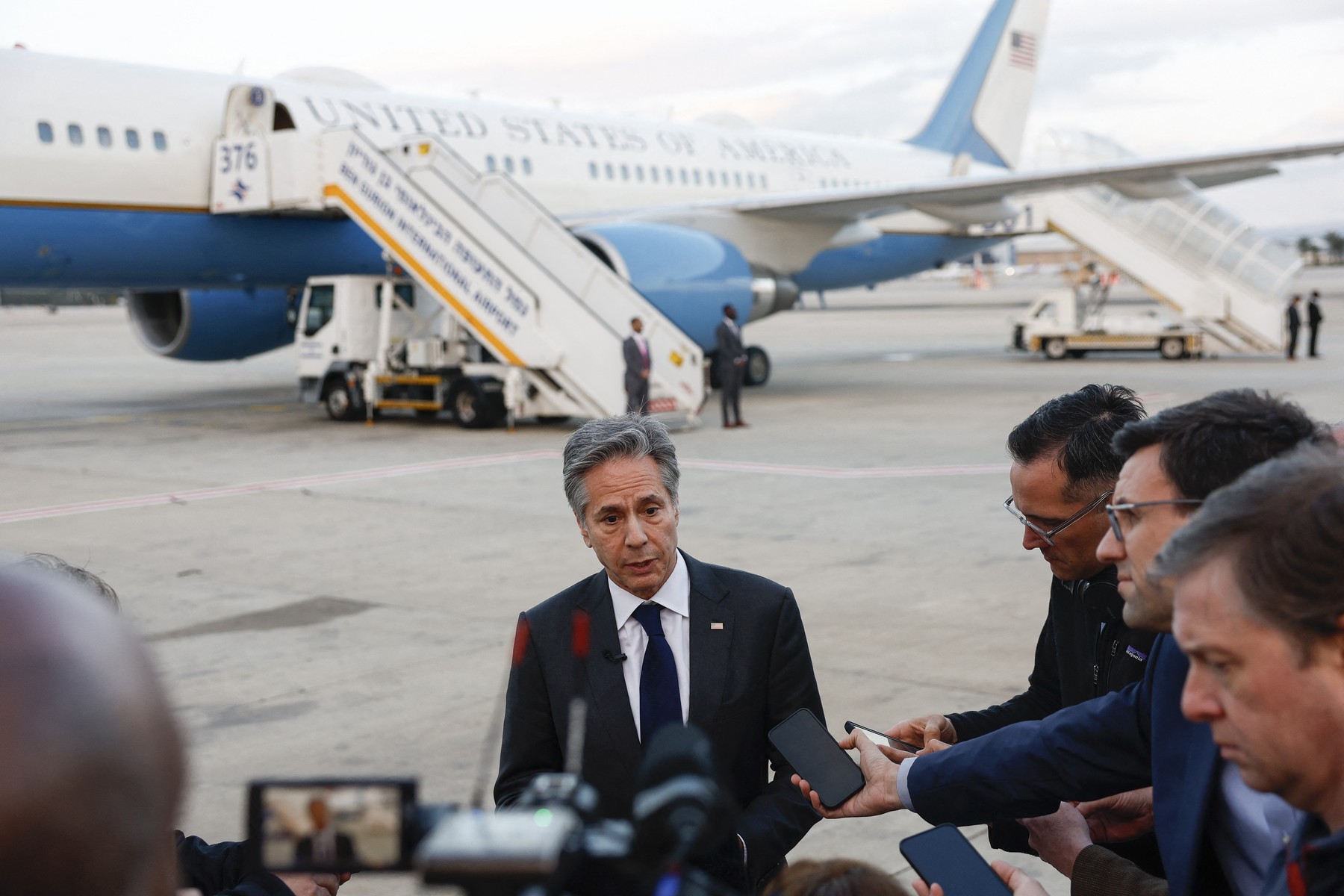 Blinken îl avertizează pe Netanyahu că o operațiune militară de amploare în Rafah va izola și mai mult Israelul