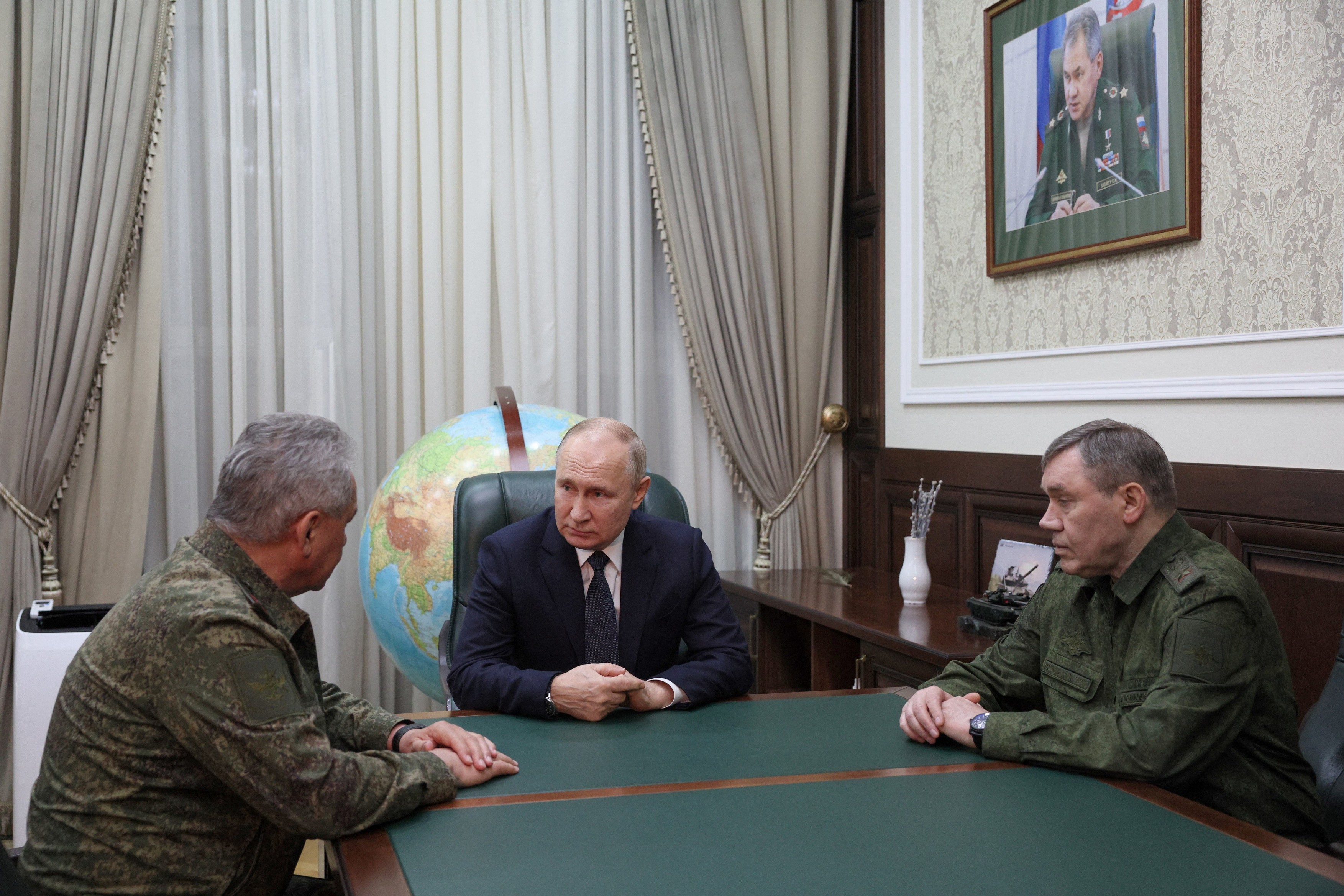 Ordinea de bătaie a lui Putin în Ucraina. Rușii au 10 armate concentrate pe linia frontului. Și țineți minte acest nume: Bilohorivka