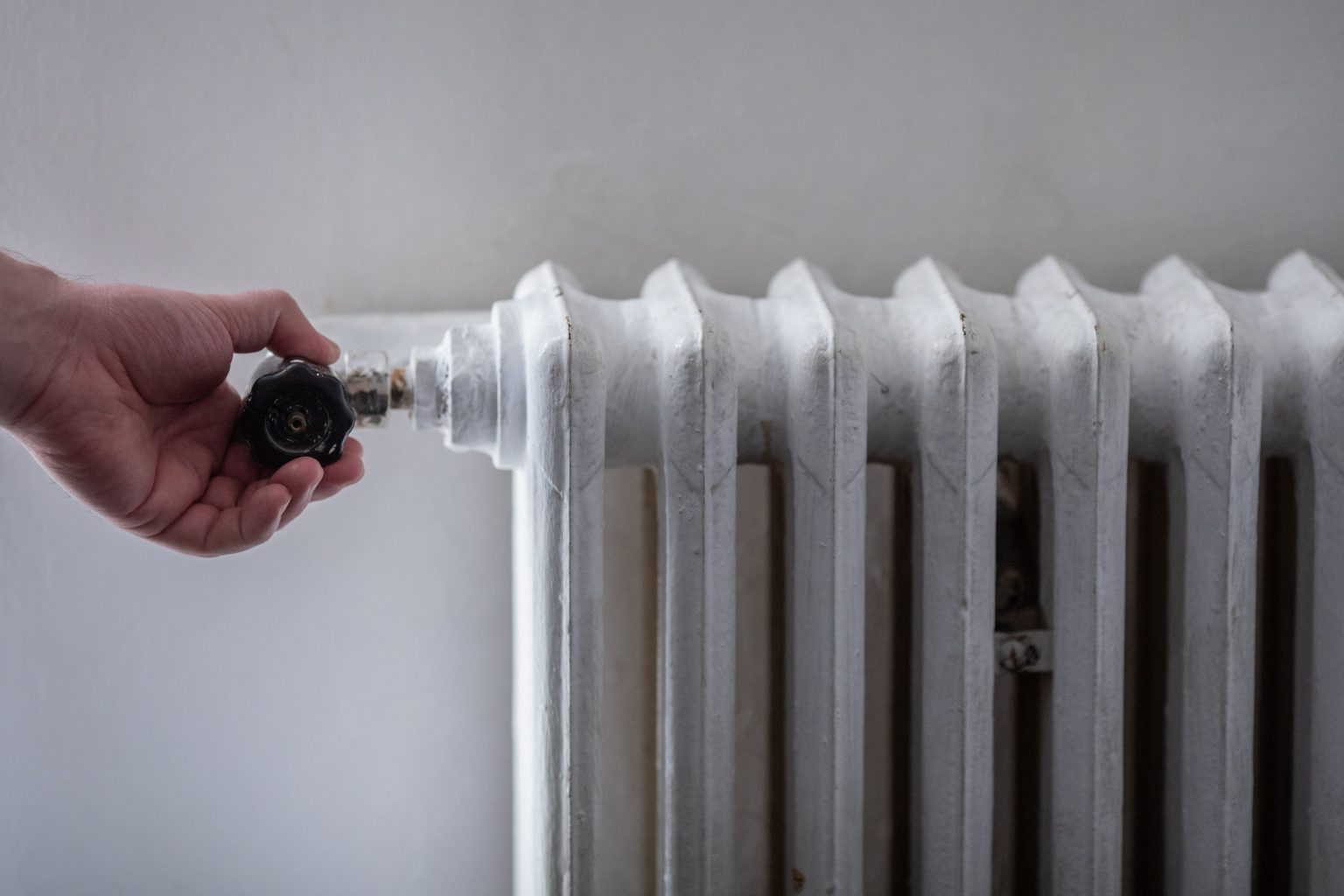 Mii de bucureșteni nu vor avea căldură în zilele următoare. Plângere penală împotriva conducerii Termoenergetica