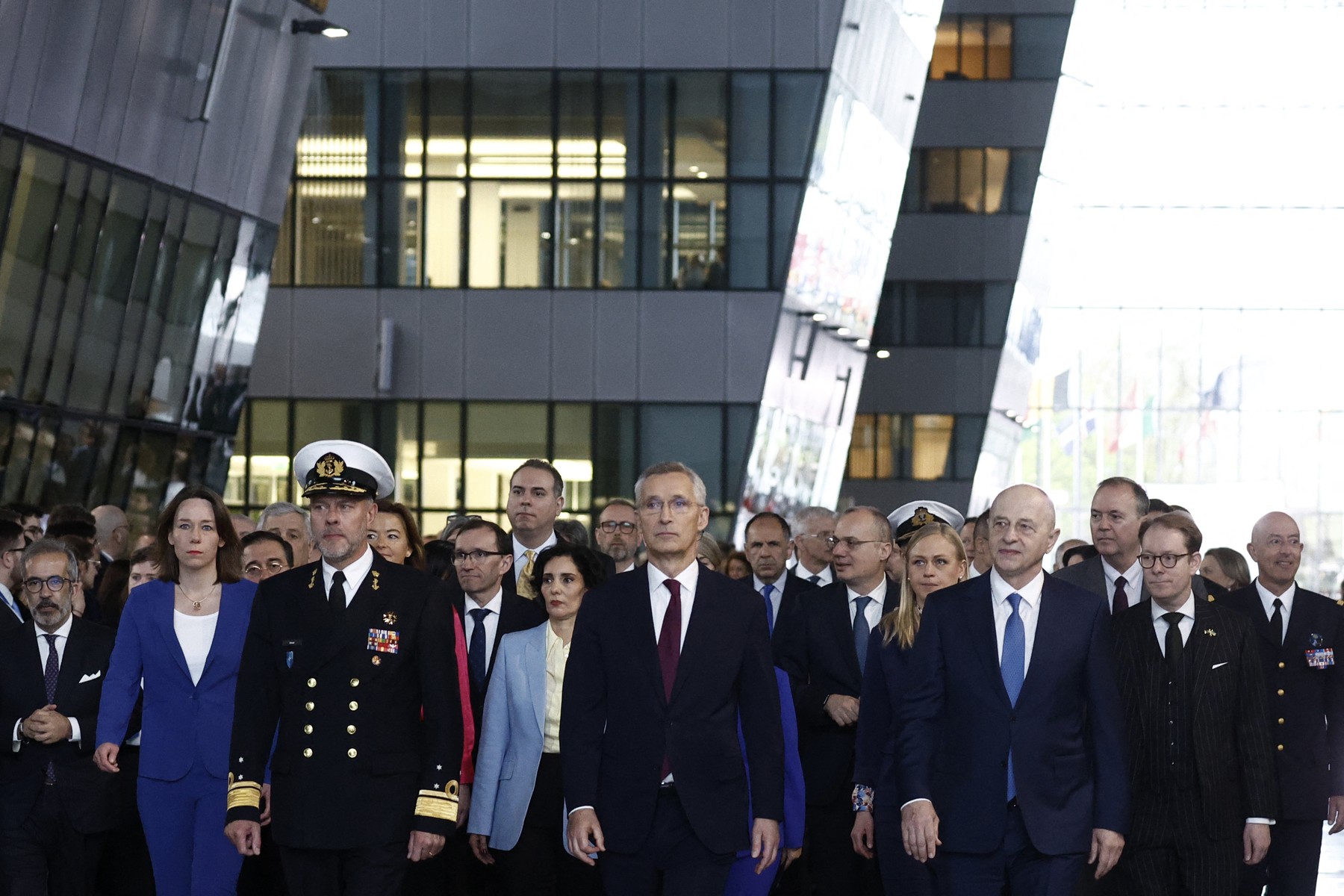 75 de ani de la înființarea NATO. Stoltenberg: SUA și Europa sunt mai puternice împreună
