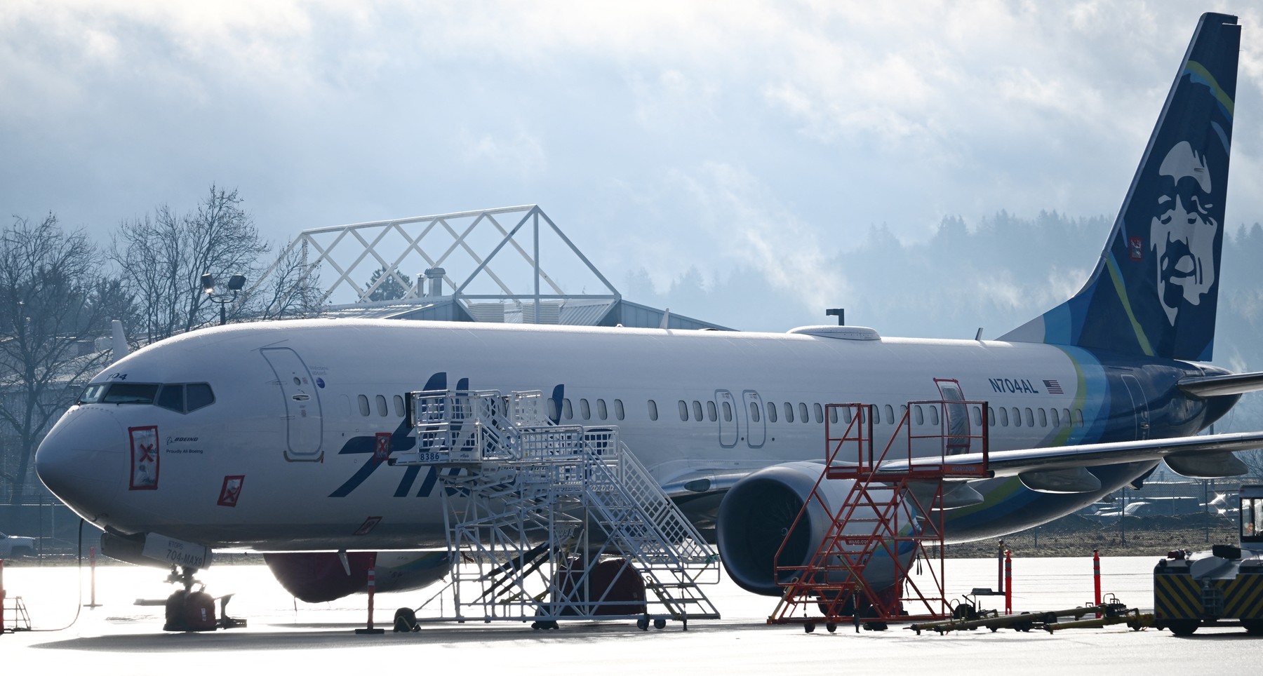 Boeing plătește compensații uriașe după ce avioanele 737 MAX 9 au fost ținute la sol din cauza defecțiunilor